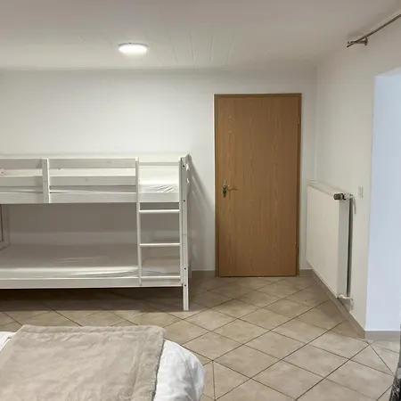 Daire Souterrain Whirlpool-apartment Nahe Phantasialand Weilerswist