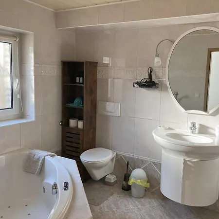 Souterrain Whirlpool-apartment Nahe Phantasialand Daire Weilerswist