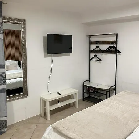 Souterrain Whirlpool-apartment Nahe Phantasialand * Weilerswist