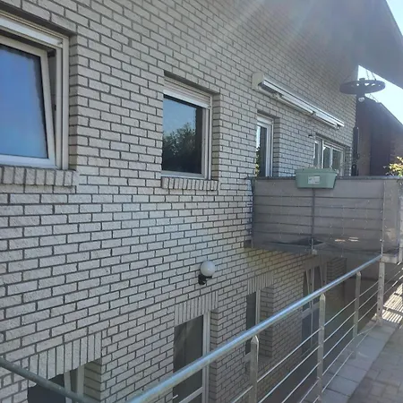 Souterrain Whirlpool-apartment Nahe Phantasialand *