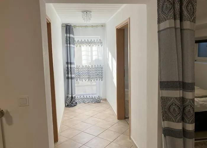 Souterrain Whirlpool-apartment Nahe Phantasialand 公寓 维勒斯威特